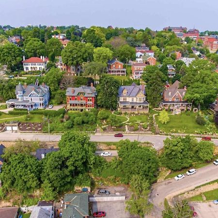 The Hancock House Bed & Breakfast Inn Dubuque Zewnętrze zdjęcie