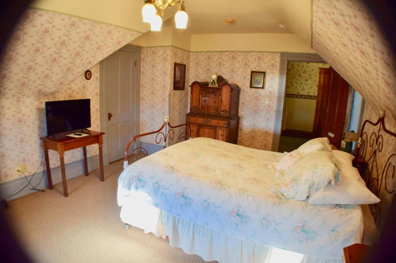 The Hancock House Bed & Breakfast Inn Dubuque Zewnętrze zdjęcie