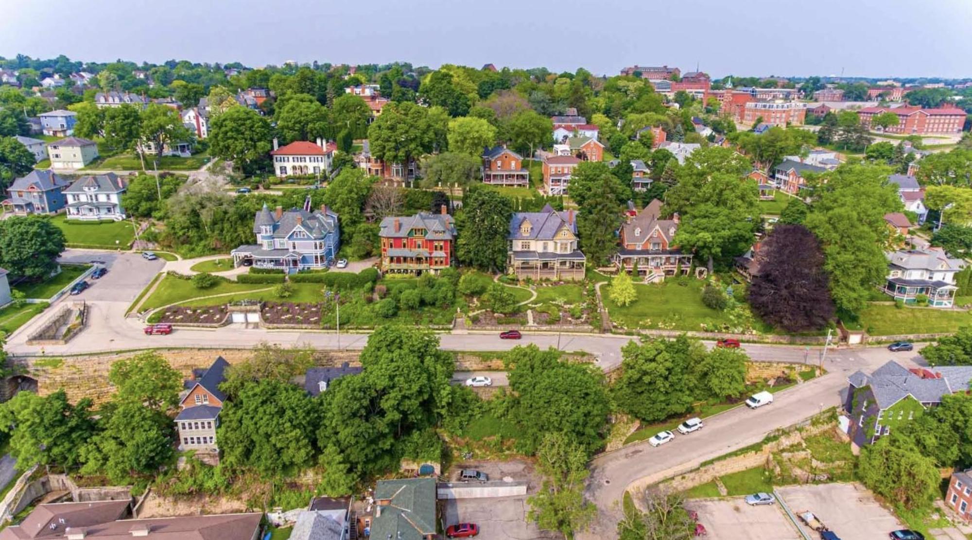 The Hancock House Bed & Breakfast Inn Dubuque Zewnętrze zdjęcie