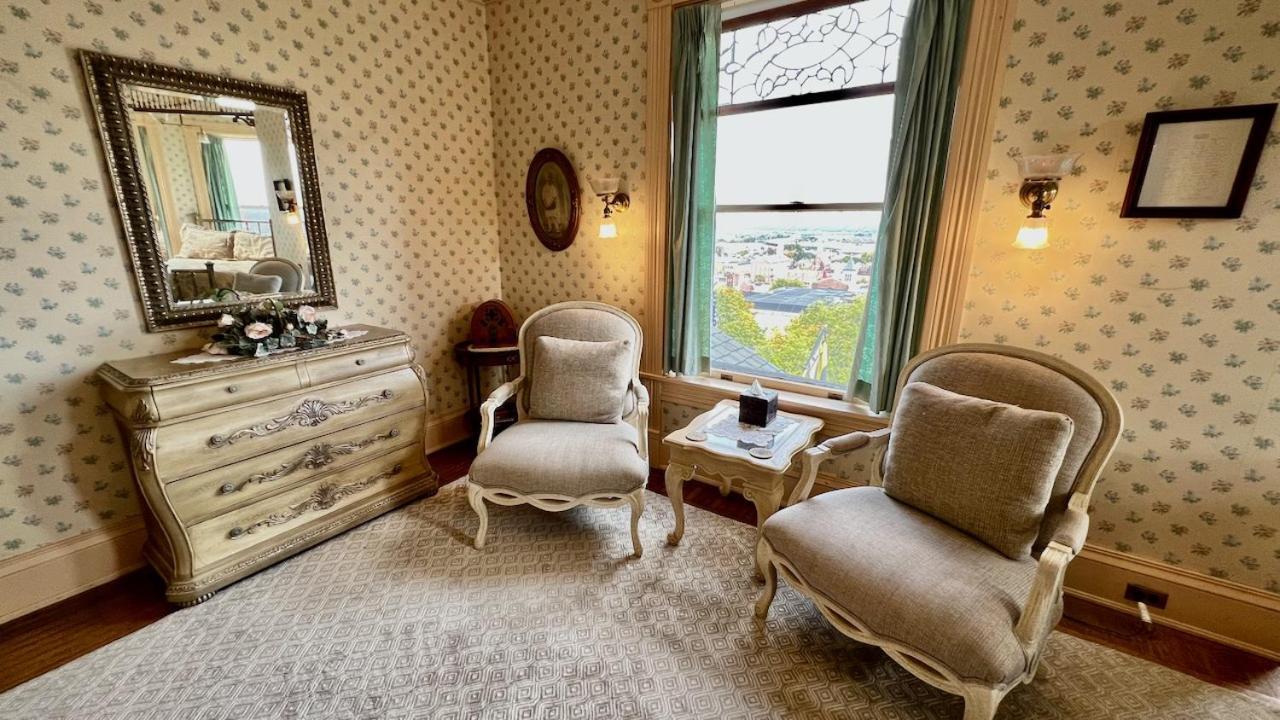 The Hancock House Bed & Breakfast Inn Dubuque Zewnętrze zdjęcie